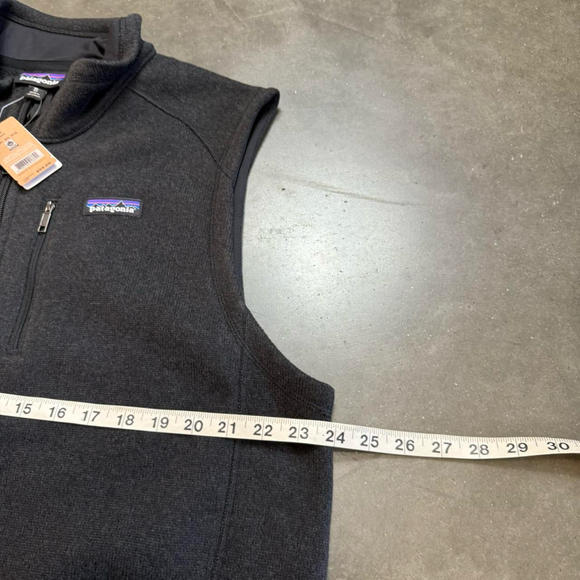 Patagonia Better Sweater Fleece Vest NWT - Picture 4 of 5